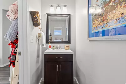 6633 W Yellow Poppy Dr, West Jordan, UT 84081 - Photo 14