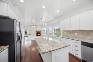 324 N Ironside Wy, Farmington, UT 84025 - Photo 14