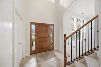 324 W Ironside Way, Farmington, UT 84025 - Photo 6