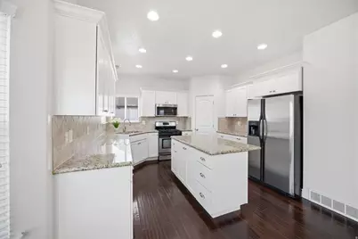 324 W Ironside Way, Farmington, UT 84025 - Photo 12