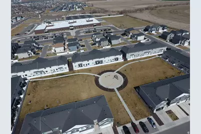 5083 E Lakefield Dr, Eagle Mountain, UT 84005 - Photo 24