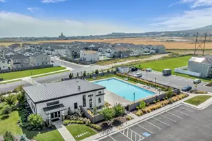 5083 E Lakefield Dr, Eagle Mountain, UT 84005 - Photo 26