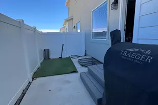 5083 E Lakefield Dr, Eagle Mountain, UT 84005 - Photo 22