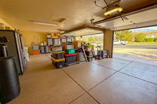 3571 W 250 N, Hurricane, UT 84737 - Photo 36