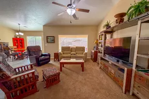 3571 W 250 N, Hurricane, UT 84737 - Photo 4