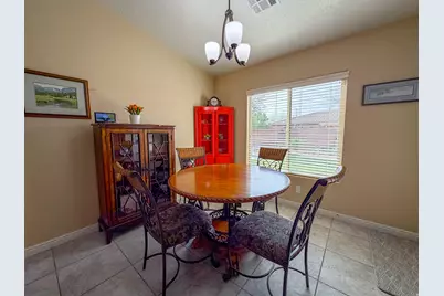 3571 W 250 N, Hurricane, UT 84737 - Photo 12
