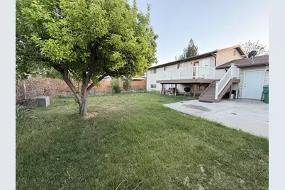 6695 S Somerset Dr, West Jordan, UT 84084 - Photo 24