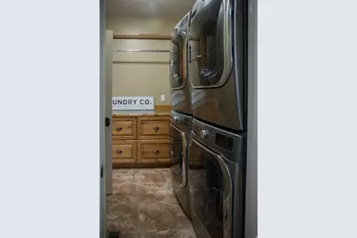 11103 E 7000 N, Lapoint, UT 84039 - Photo 28