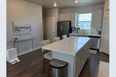 689 E Ryegrass N, Eagle Mountain, UT 84005 - Photo 8