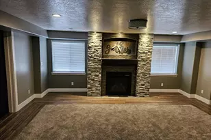 681 Country Ln, Farmington, UT 84025 - Photo 8