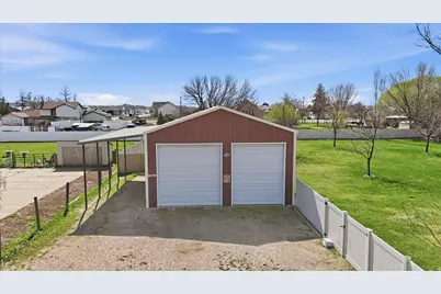 3781 W 2475 S, Ogden, UT 84401 - Photo 32