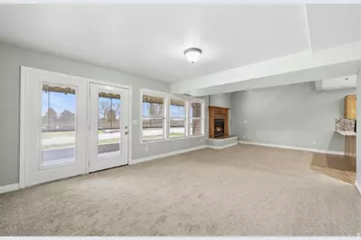 325 W Willow Way, Pleasant View, UT 84414 - Photo 14