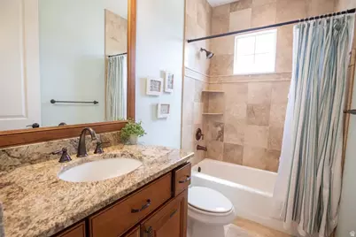4376 W Canterbury Rd, Hurricane, UT 84737 - Photo 36