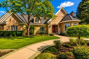 566 N Bella Vista Dr E, Orem, UT 84097 - Photo 2