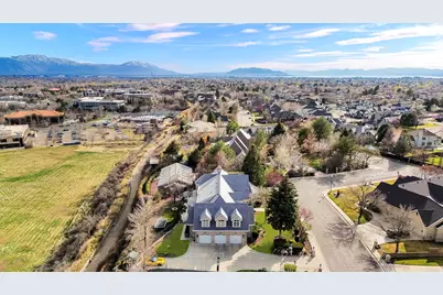 566 N Bella Vista Dr E, Orem, UT 84097 - Photo 10