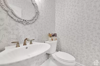 566 N Bella Vista Dr E, Orem, UT 84097 - Photo 30