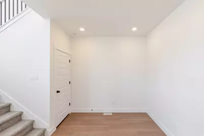 812 N Banner Dr #658, Saratoga Springs, UT 84045 - Photo 8
