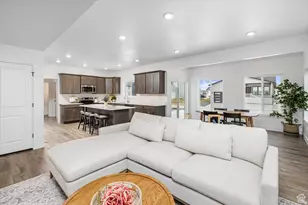 556 S 300 E, Willard, UT 84340 - Photo 4