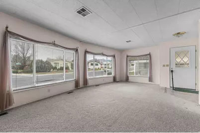 77 W Evening Star Way, Sandy, UT 84070 - Photo 2