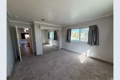 4583 S Monte Vista Dr, Taylorsville, UT 84123 - Photo 8
