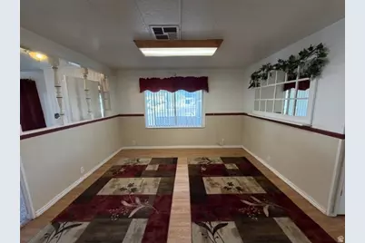 4583 S Monte Vista Dr, Taylorsville, UT 84123 - Photo 6