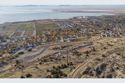 559 S 300 E #82, Willard, UT 84340 - Photo 4