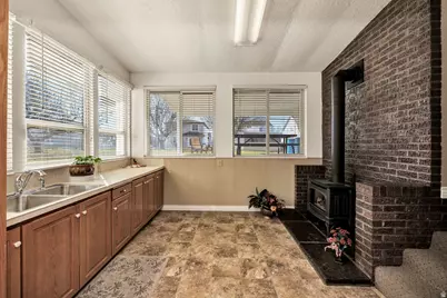 306 W 725 N, Logan, UT 84321 - Photo 14