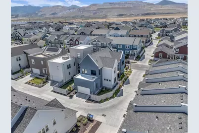 11609 S Dorian Dr, South Jordan, UT 84009 - Photo 52