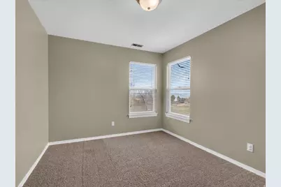 355 N 1100 E, Hyde Park, UT 84318 - Photo 32