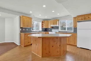 355 N 1100 E, Hyde Park, UT 84318 - Photo 38