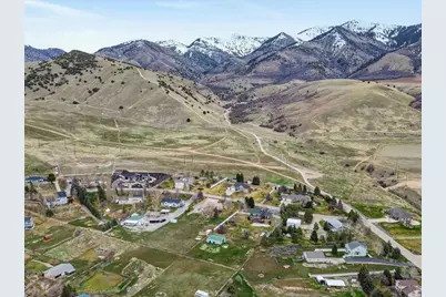 355 N 1100 E, Hyde Park, UT 84318 - Photo 58