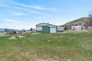 355 N 1100 E, Hyde Park, UT 84318 - Photo 48