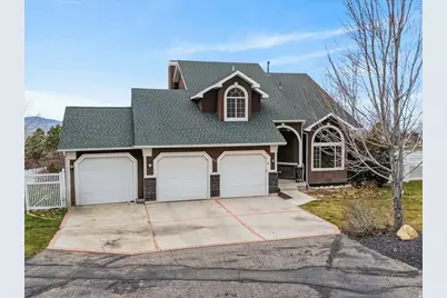 355 N 1100 E, Hyde Park, UT 84318 - Photo 4