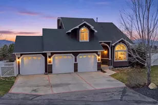 355 N 1100 E, Hyde Park, UT 84318 - Photo 2