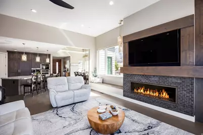 806 S Summit Creek Dr, Woodland Hills, UT 84653 - Photo 10