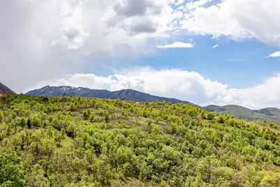 806 S Summit Creek Dr, Woodland Hills, UT 84653 - Photo 16