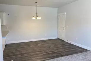 302 W 435 N, Vineyard, UT 84059 - Photo 4