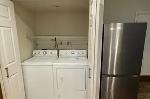 6410 S 1650 E, Murray, UT 84121 - Photo 8