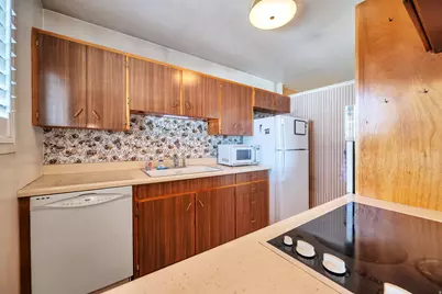 5505 S Somerset Way, Murray, UT 84117 - Photo 8