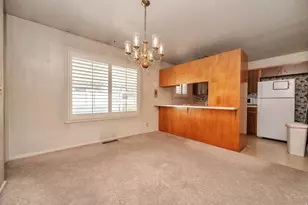 5505 S Somerset Way, Murray, UT 84117 - Photo 6