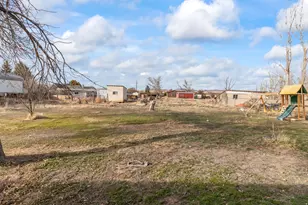 27 E 500 S, Gunnison, UT 84634 - Photo 46