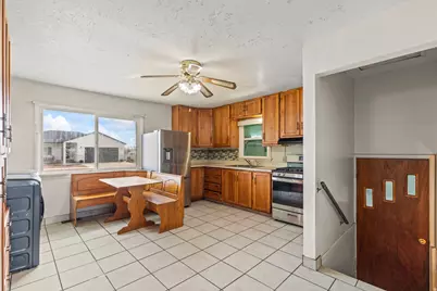 27 E 500 S, Gunnison, UT 84634 - Photo 16