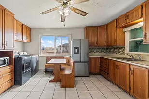 27 E 500 S, Gunnison, UT 84634 - Photo 18