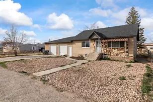 27 E 500 S, Gunnison, UT 84634 - Photo 42
