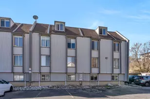 405 E Creekside Cir, Murray, UT 84107 - Photo 26