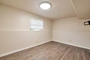 1057 N 700 W, Clinton, UT 84015 - Photo 12