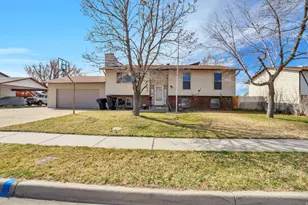 1057 N 700 W, Clinton, UT 84015 - Photo 1