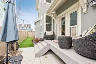 2052 W Phillips St, Kaysville, UT 84037 - Photo 30