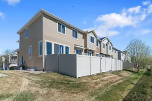 3209 W Prairie Grass Dr, Lehi, UT 84043 - Photo 26