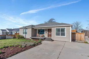 2848 S 2475 E, Salt Lake City, UT 84109 - Photo 2